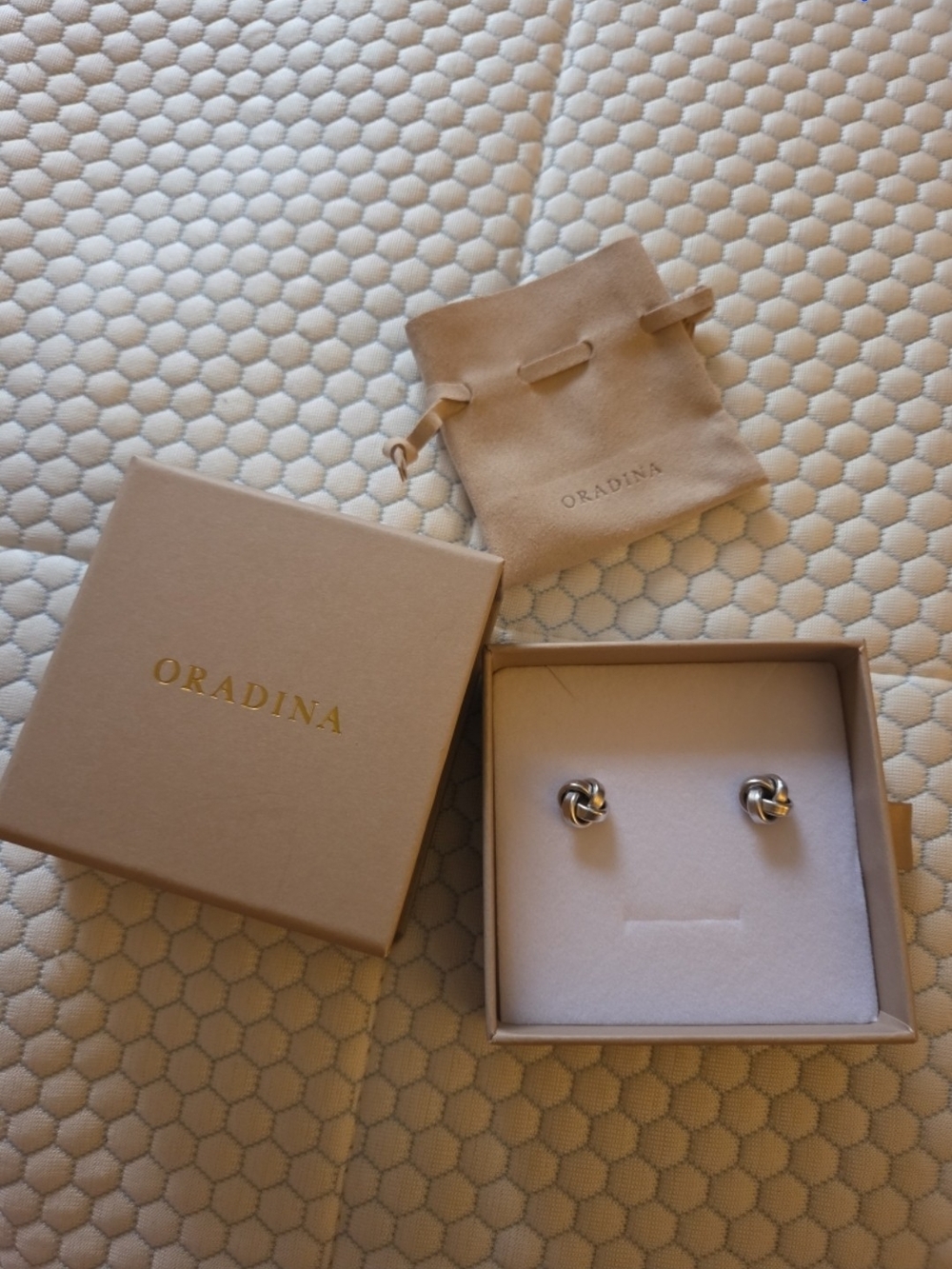 Oradina Silver Knot Stud Earrings - Silver